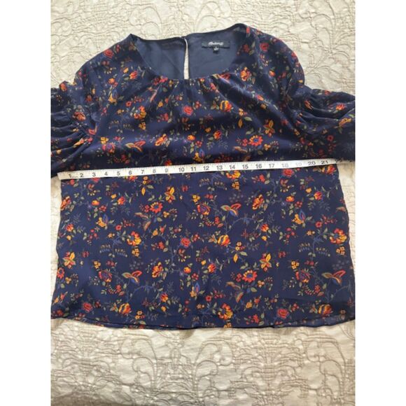 Madewell Climbing Vine Tiered Ruffle Sleeve top, Navy, Large - Picture 6 of 8